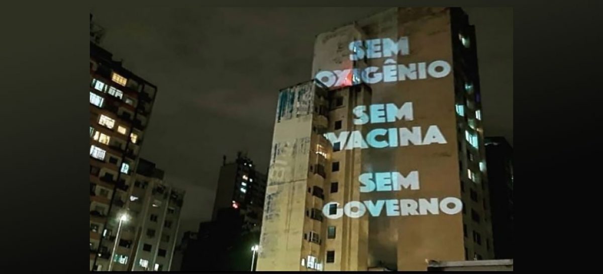 Bolsonaro fala mentiras na TV e é recebido com um grande panelaço