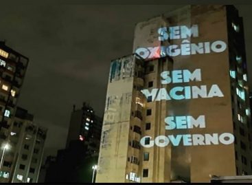 Bolsonaro fala mentiras na TV e é recebido com um grande panelaço