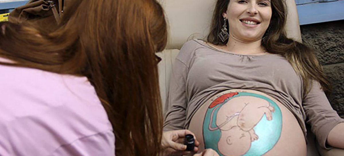 Coletivo de Mulheres do Sinergia CUT: vidas de gestantes importam