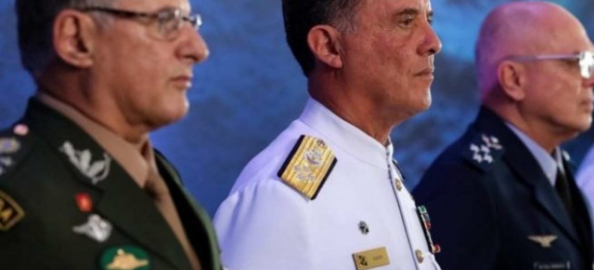 Em protesto contra Bolsonaro, comandantes das Forças Armadas deixam seus cargos