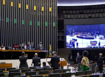 Congresso desvia recursos de área social e trabalhista para obras eleitoreiras