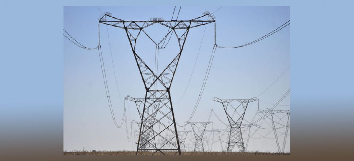 Com energia privatizada, nordestinos sofrem com preços altos e serviços ruins