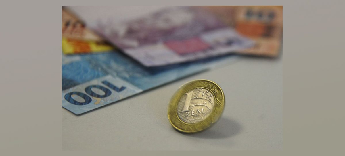 Governo propõe apenas R$ 47 de reajuste do salário mínino de 2022