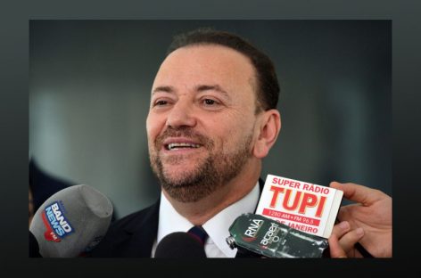 Gestão da pandemia por Edinho Silva em Araraquara é destaque na França