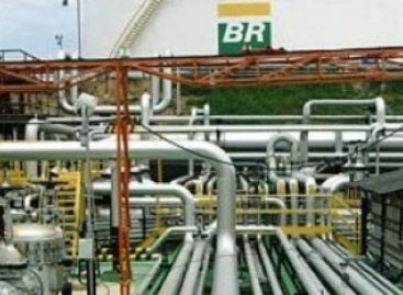 Petrobras vende TAG e, com ‘lucro’, paga aluguel para usar gasodutos que privatizou