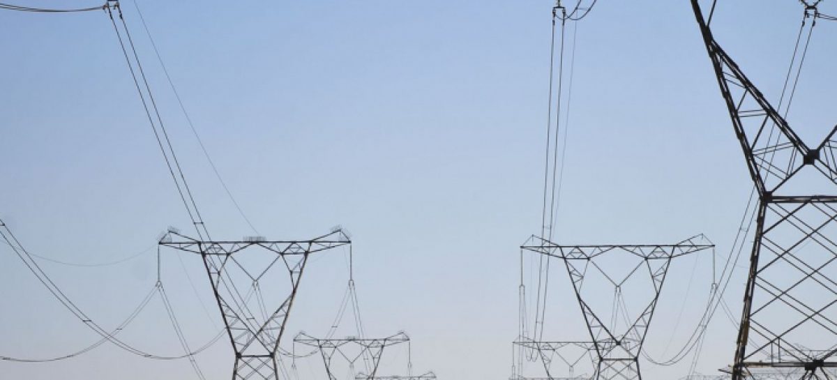 Após alta injustificada, juiz suspende cobrança de fatura de energia em SP