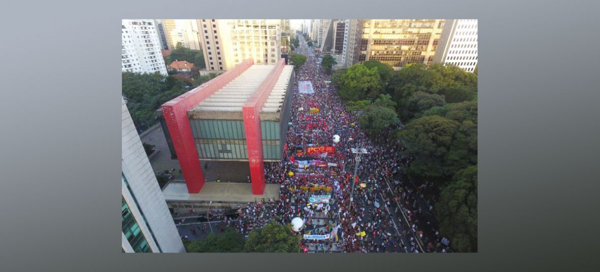 Atos em diversas cidades paulistas e na capital marcam o #29MForaBolsonaro