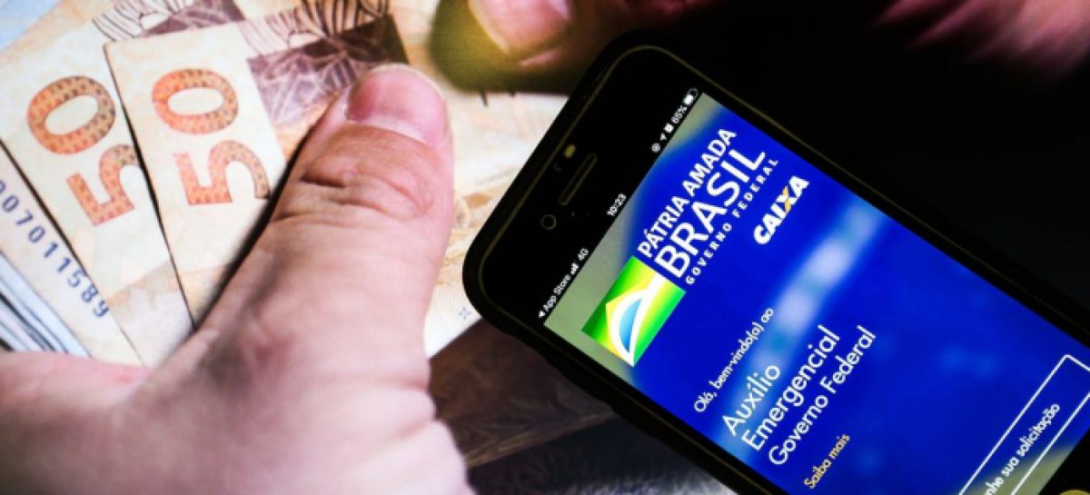 Trabalhadores nascidos em dezembro podem sacar auxílio emergencial
