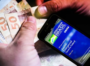 Trabalhadores nascidos em dezembro podem sacar auxílio emergencial