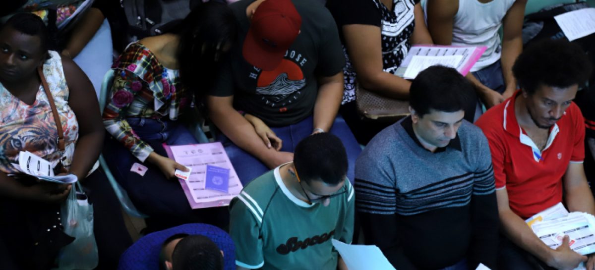 Ao contrário do Brasil, governo espanhol tenta barrar demissões em massa