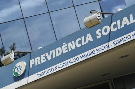 INSS antecipa pagamento do 13º dos aposentados e pensionistas
