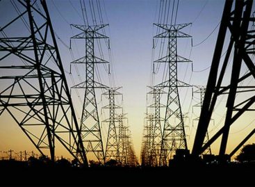 Câmara carimba privatização da Eletrobras, criada há 50 anos como projeto de desenvolvimento