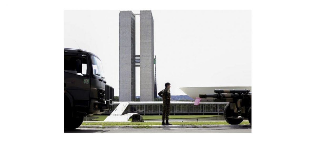 Bolsonaro se fortaleceu ao despertar o ‘monstro do anticomunismo’ nas Forças Armadas