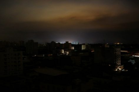 Privatização da Eletrobras ameaça investimentos e agrava risco de apagão