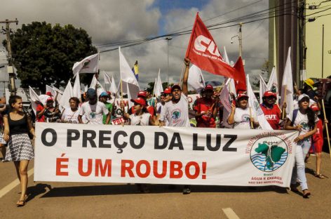 Um dia depois de ministro pedir “colaboração” ao povo, contas de luz aumentam 52%