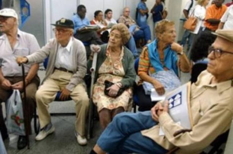 12 milhões de segurados precisam fazer prova de vida. Confira o tira dúvidas do INSS