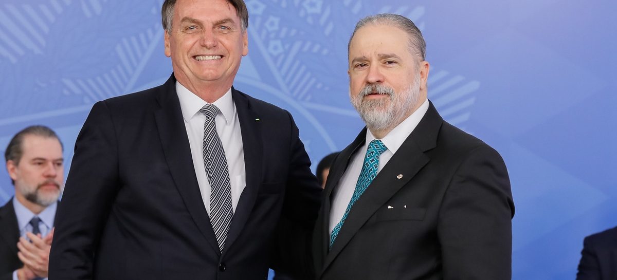 PGR pede investigação sobre prevaricação de Bolsonaro na compra da Covaxin