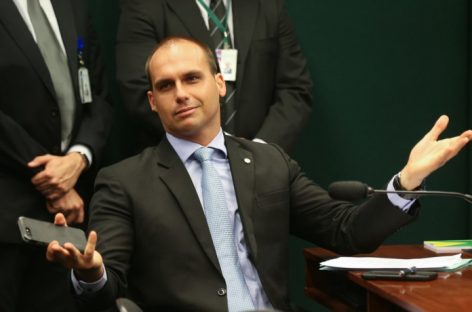 CPI recebe arquivos que revelam ‘milícia digital’ de Eduardo Bolsonaro