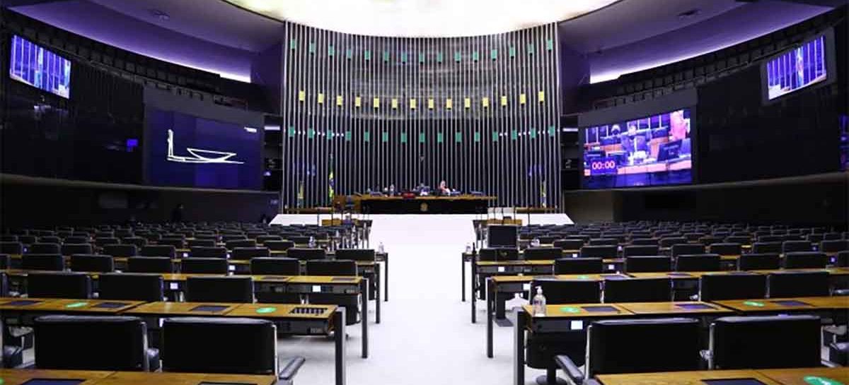 Câmara derruba ‘distritão’ e aprova volta das coligações partidárias