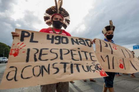 Contra indígenas, governo Bolsonaro promove retrocesso de 400 anos