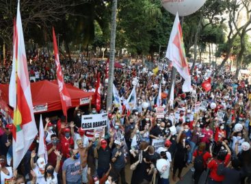 Atos demonstram força dos servidores na luta contra a Reforma Administrativa