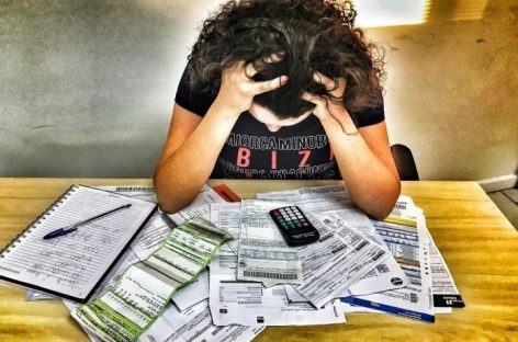 Endividamento bate novo recorde em julho e atinge 71,4% das famílias