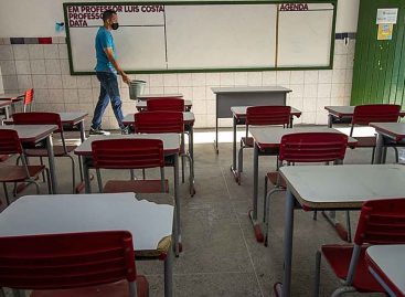 Medo, incerteza e insegurança marcam primeiro dia da volta às aulas em São Paulo