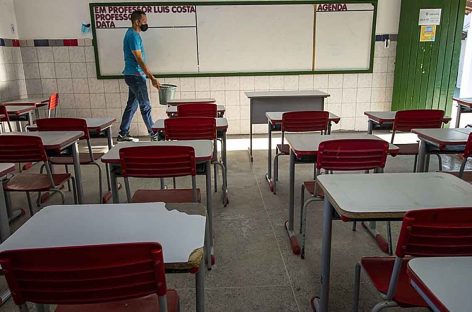 Medo, incerteza e insegurança marcam primeiro dia da volta às aulas em São Paulo