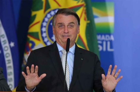 Bolsonaro volta a atacar Marco Civil da Internet com novo projeto