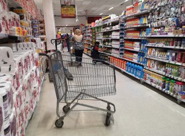 Gasto médio com alimentação nas favelas equivale a um salário mínimo, aponta estudo