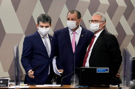CPI da Covid aprova relatório que aponta crimes de Bolsonaro durante pandemia