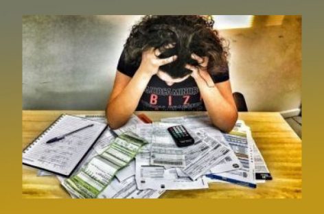 Com altas taxas de desemprego e inflação envididamento atinge 74% das famílias