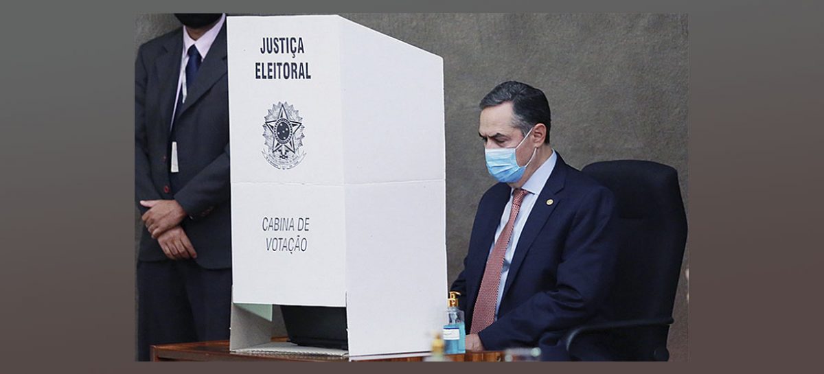 ‘Defunto enterrado’, diz Barroso sobre polêmica do voto impresso