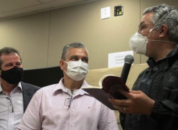 Articulação política defende empregos e preços mais baixos de insumos e remédios