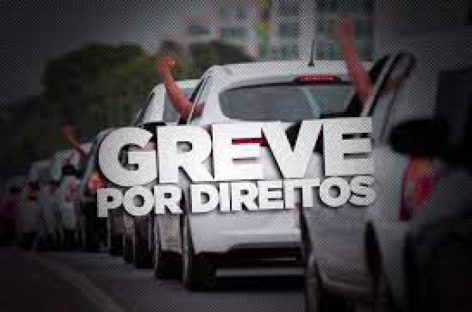 Entregadores de aplicativos param em várias cidades de São Paulo