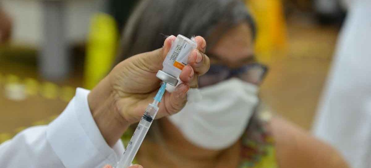 Ministério da Saúde nega certificado a quem tomou vacinas diferentes