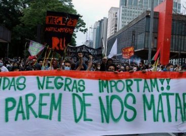 Mais exposta ao desemprego, população negra tem menor rendimento e proteção social