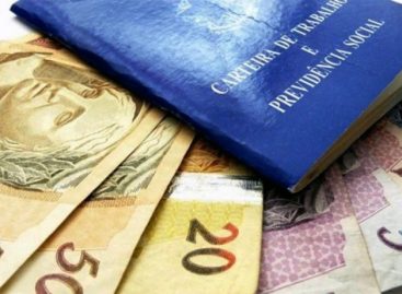 Pagamento do 13º pode representar R$ 232,6 bi a mais na economia, estima o Dieese