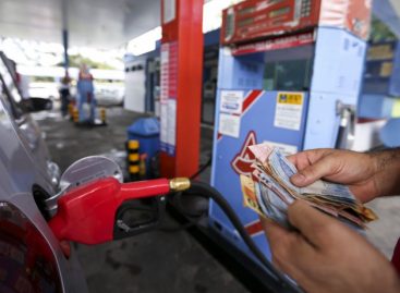 Preço do combustível impacta inflação e IPCA de outubro é o maior desde 2002