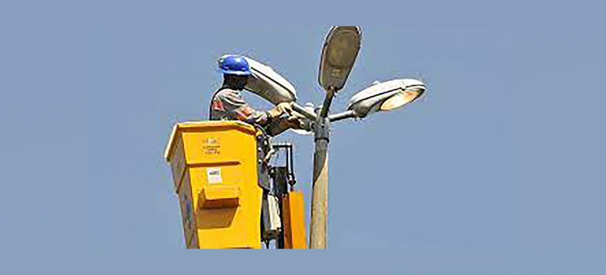 Queixas no Procon-DF crescem 532% após privatização da CEB