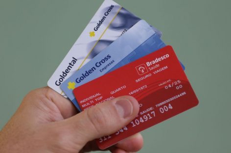 Planos de saúde poderão ter aumento recorde em 2022. Idec cobra regras para frear abusos