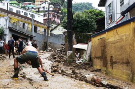‘Brasil não assegura direito à moradia e culpa pobres por morar em encostas’, critica advogado