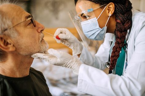 Teste rápido para diagnóstico de covid-19 é obrigatório nos planos de saúde