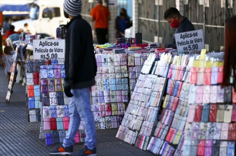 País tem 12 milhões de desempregados, 38 milhões na informalidade, e menor renda em 10 anos