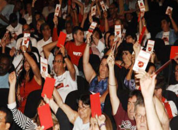 13 Plenária CUT: no encerramento, Central define Plano de Lutas e data do Congresso Nacional