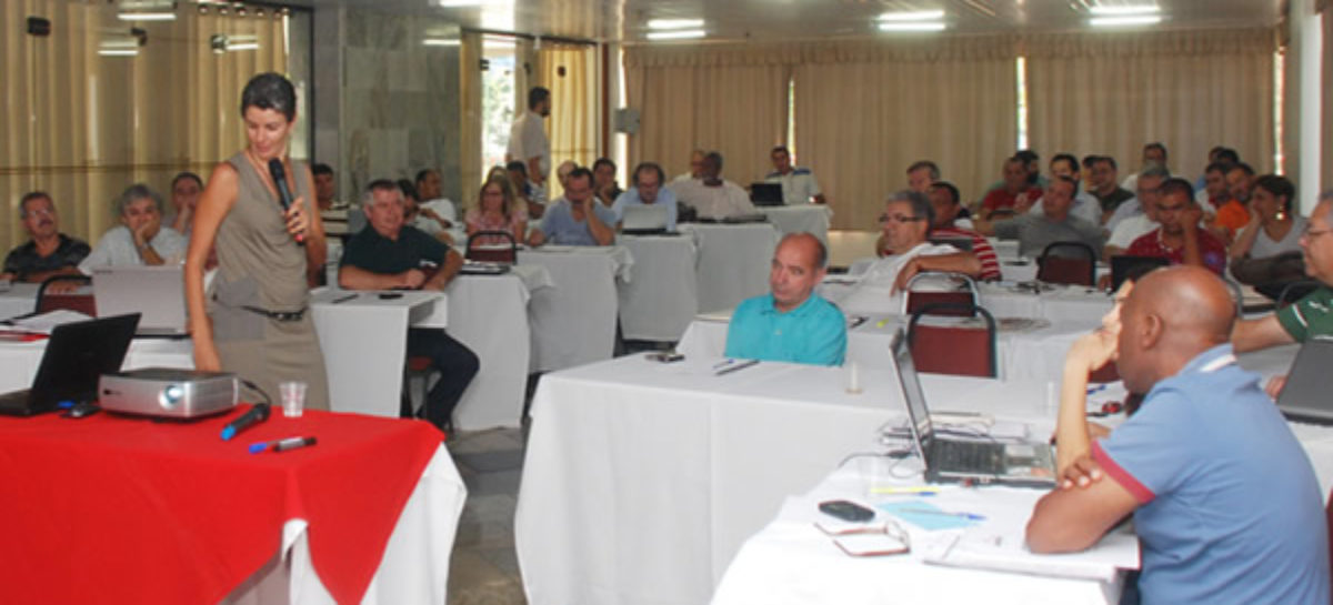 Oficina traça estratégias para a Campanha Salarial 2011