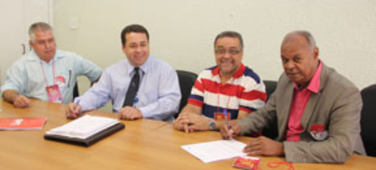 CS 2013: Trabalhadores aprovam e Sindicato assina ACT com a CTEEP