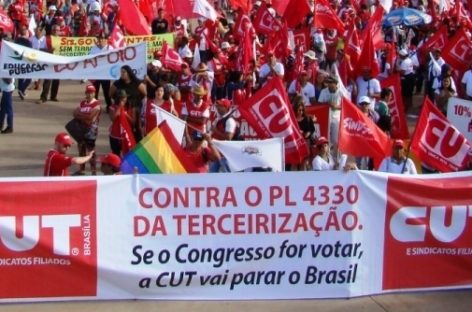 Contra PL 4330, Brasil vai cruzar os braços no dia 15