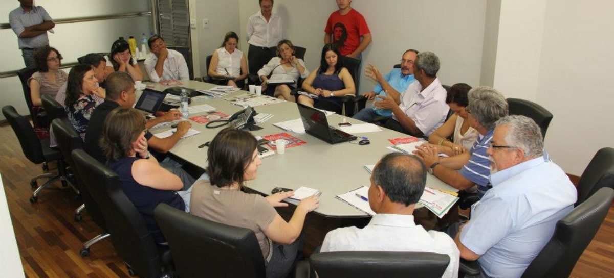 Sindicatos e entidades sociais criticam boicote do governo de São Paulo à redução da tarifa de luz