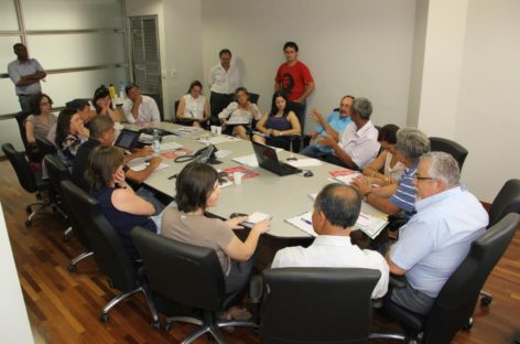 Sindicatos e entidades sociais criticam boicote do governo de São Paulo à redução da tarifa de luz